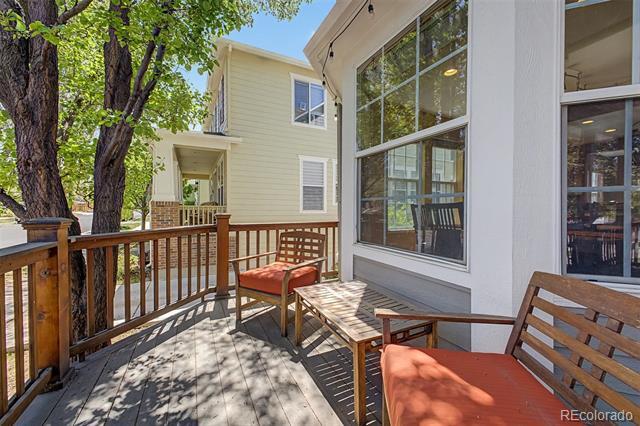 Photo - 2745 Xanthia St