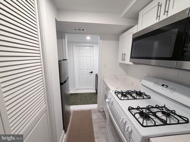 Photo - 805 Malcolm X Ave SE