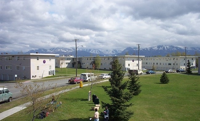 North Pointe Apartments