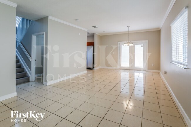 Photo - 2530 NE 41st Terrace