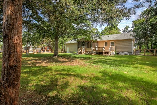 Photo - 3609 White Dr