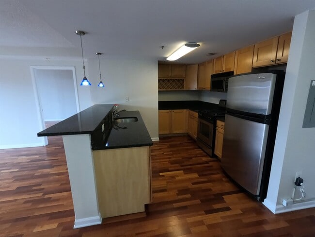 Photo - 700 1st St Unit 5G