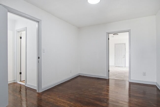 Photo - 2228 SW Grand Blvd