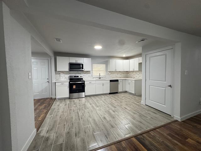 Photo - 309 Hillcrest St