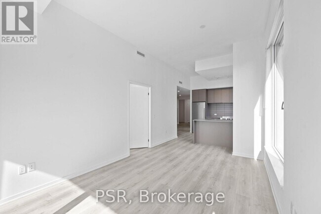 Photo - 101 Roehampton Ave Unit 408