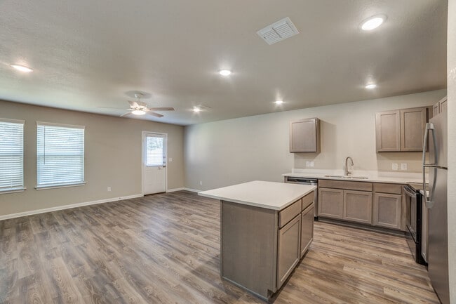 Villas at College Park