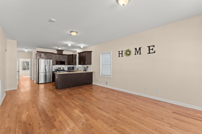 Photo - 23 Reynolds Ave