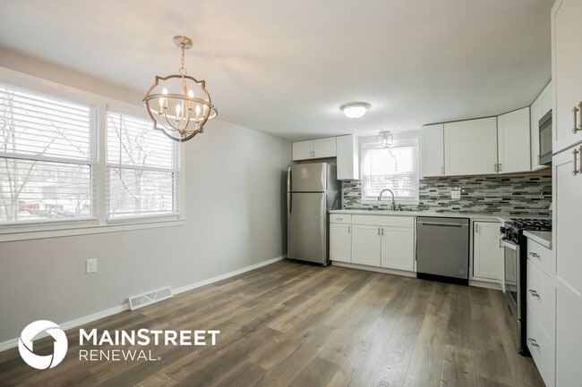 Photo - 4400 NW 50th St