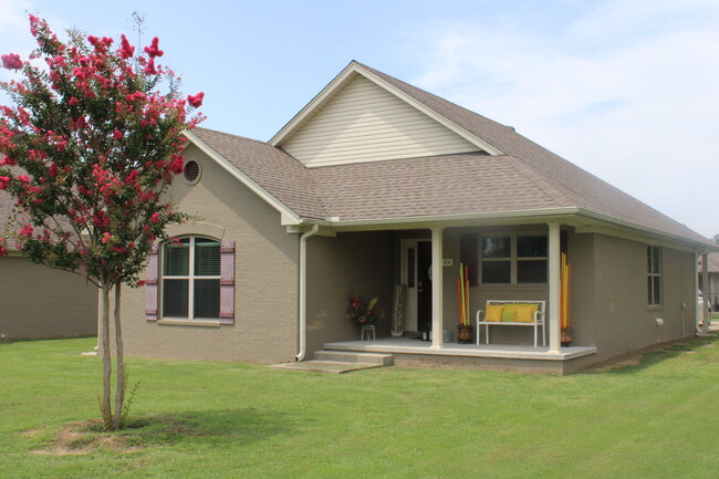 Building Photo - 631 Reedy Rd Rental