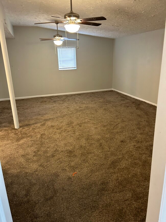 Photo - 210 Westbrook Rd