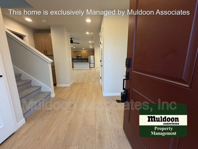 Photo - 10425 Spry St