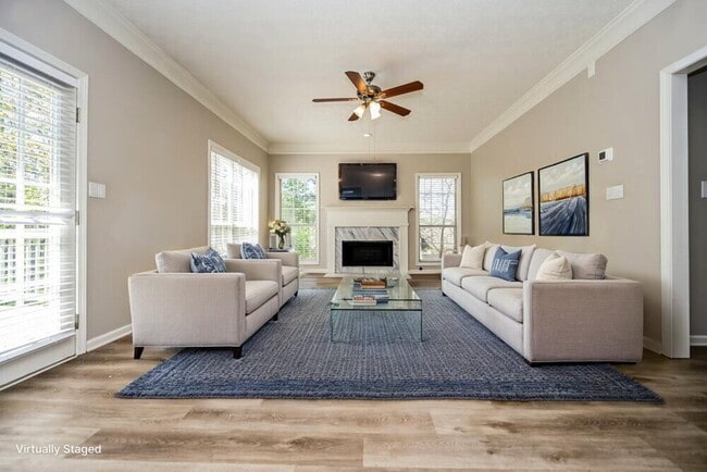 Photo - 135 Stratmore Pl