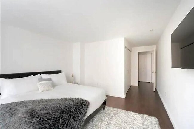 Building Photo - 1 bedroom in New York NY 10038 Unit 2107 Rental