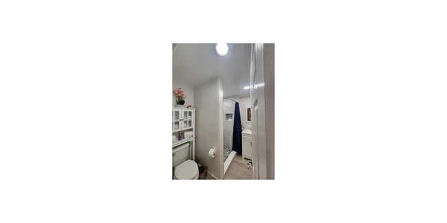 Photo - 440 Maddock St Unit B