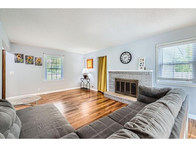 Photo - 7724 Major Ave N