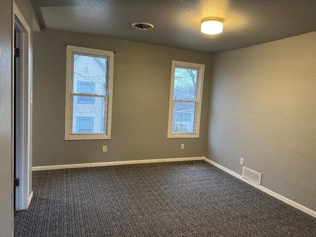 Photo - 348 S Rosewood Ave Unit 2