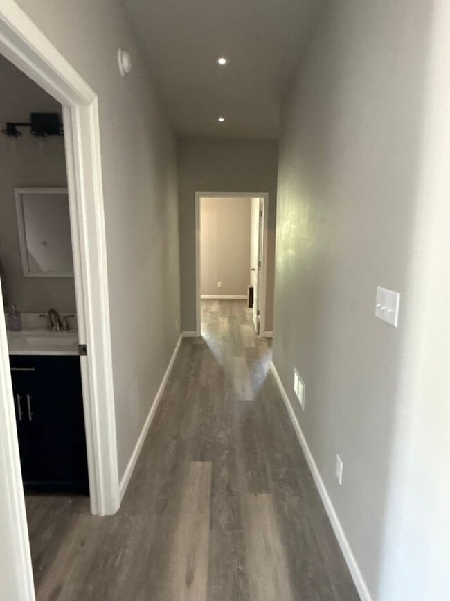 Photo - 3 Bedroom 2 Bath Home Newly Renovated