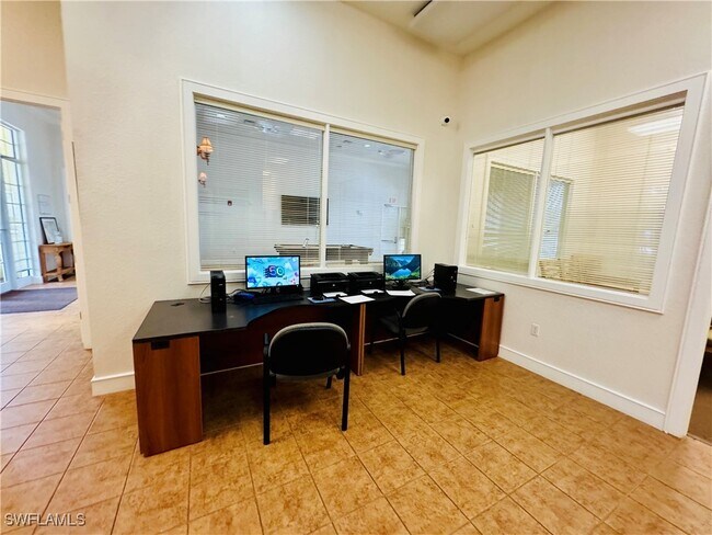 Photo - 8244 Key Royal Cir Unit 633