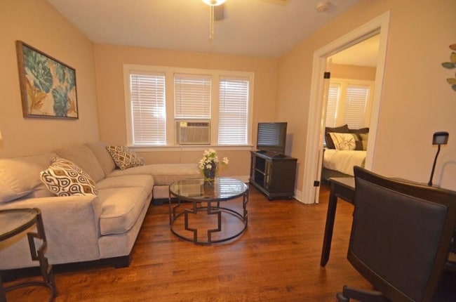 Photo - 234 Spring St