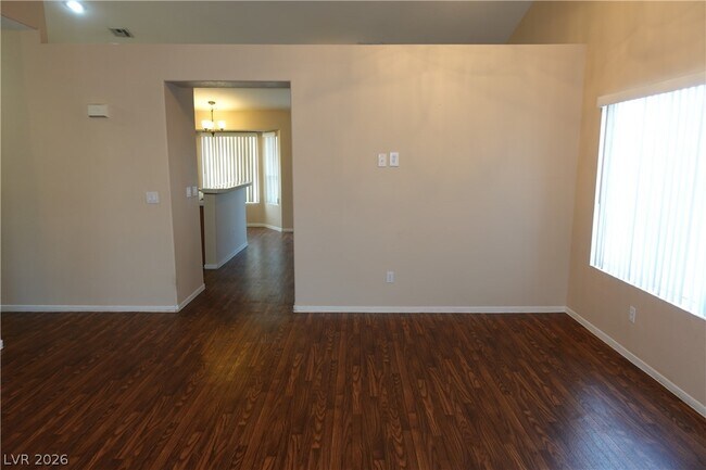 Photo - 715 Seclusion Glen Ave