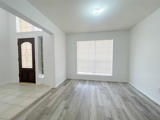 Photo - 3426 Auburn Hollow Ln