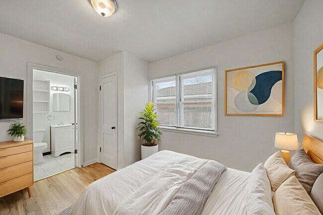 Photo - 620 Strong St Unidad 3