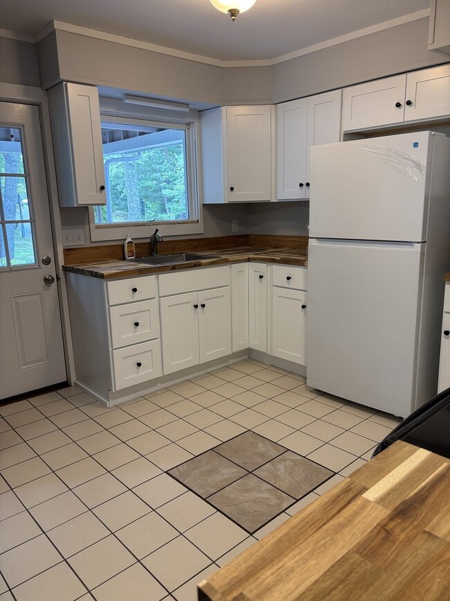 191 Samoset St