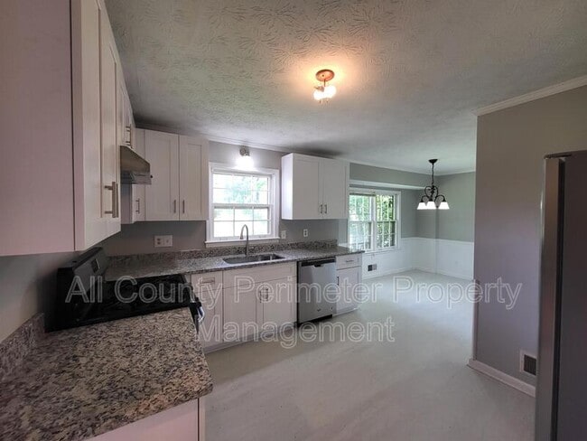 Photo - 4548 Shallowford Rd