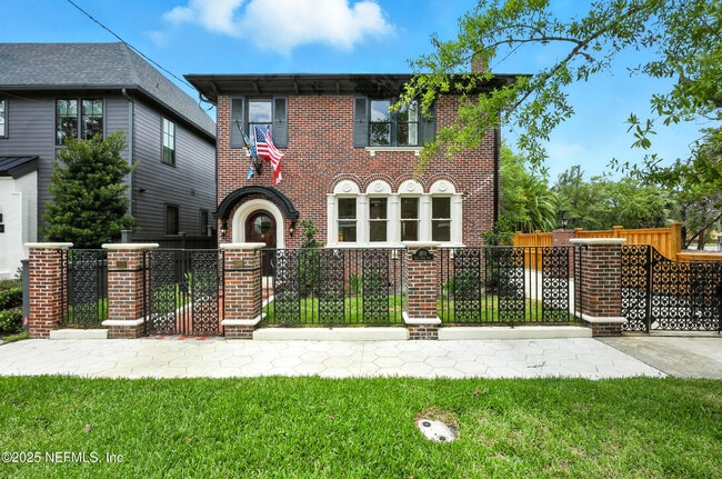 Building Photo - 2131 St Johns Ave Rental