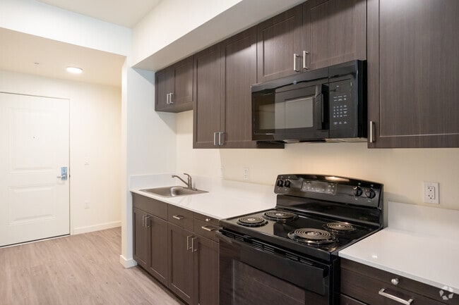 Studio - 426SF - Kitchen