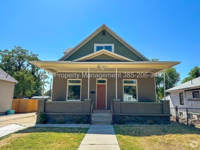 Building Photo - 2071 Jefferson Ave Rental