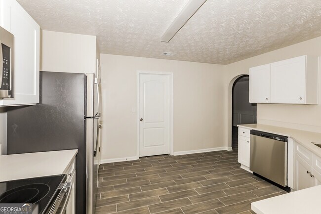 Photo - 7471 Garnet Dr