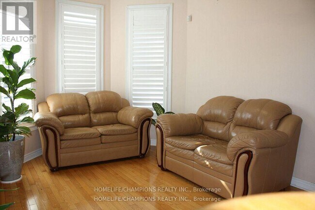 Photo - 76 Pogonia St