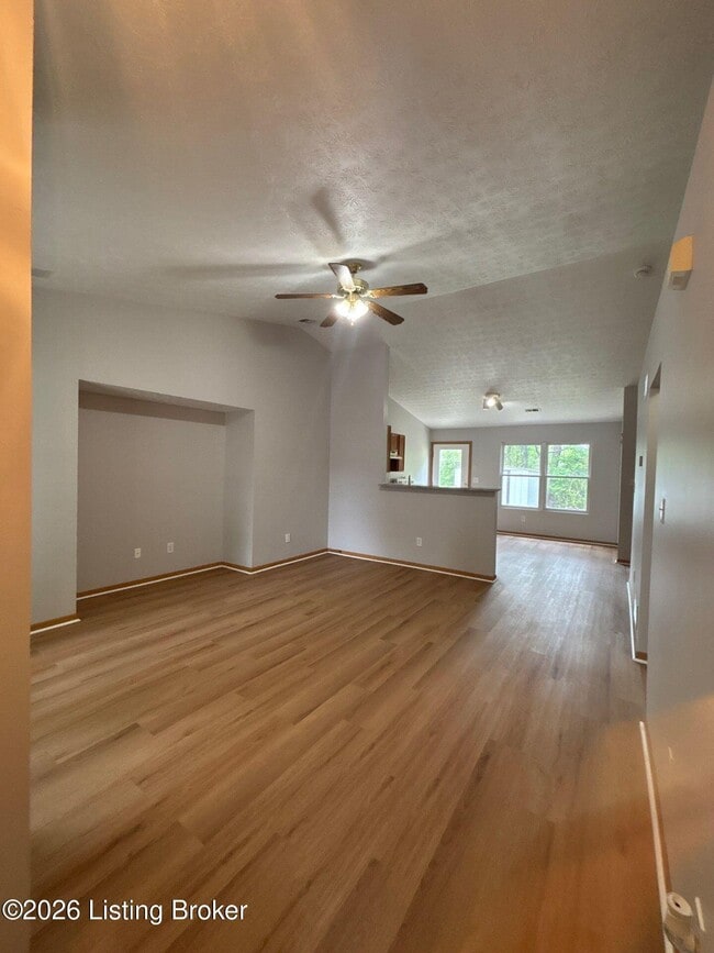 Photo - 6711 Hunters Creek Blvd