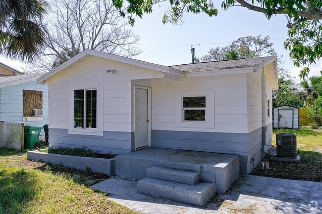 Building Photo - 519 Williams St Rental