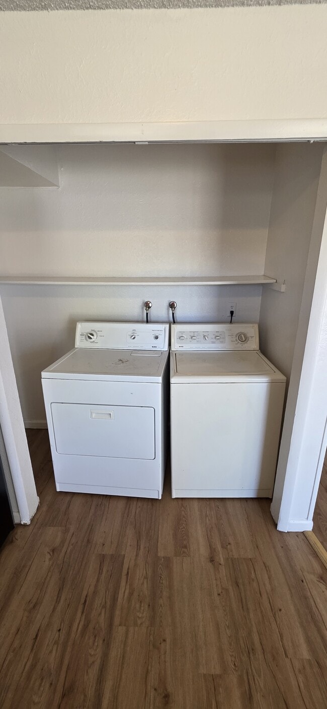 Photo - 482-32 1/8 32 1/8 Rd