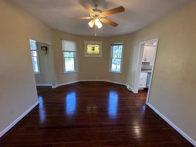 Photo - Large 1 Bedroom in Duplex Near XU and UC Unit 1