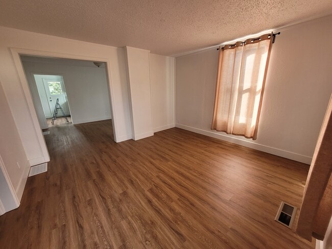 Photo - 1574 SE Sherrett Street