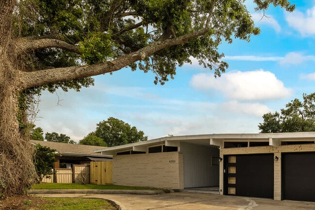 Photo - 4203 Philmont Ave Unidad ID1056427P