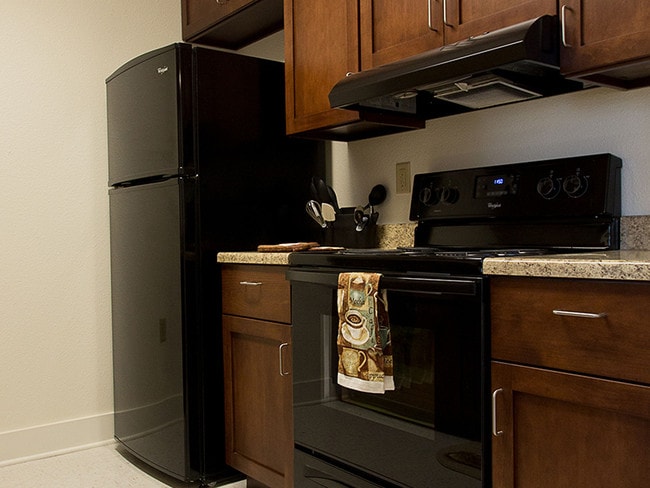 Photo - Hendricks Pointe Apts