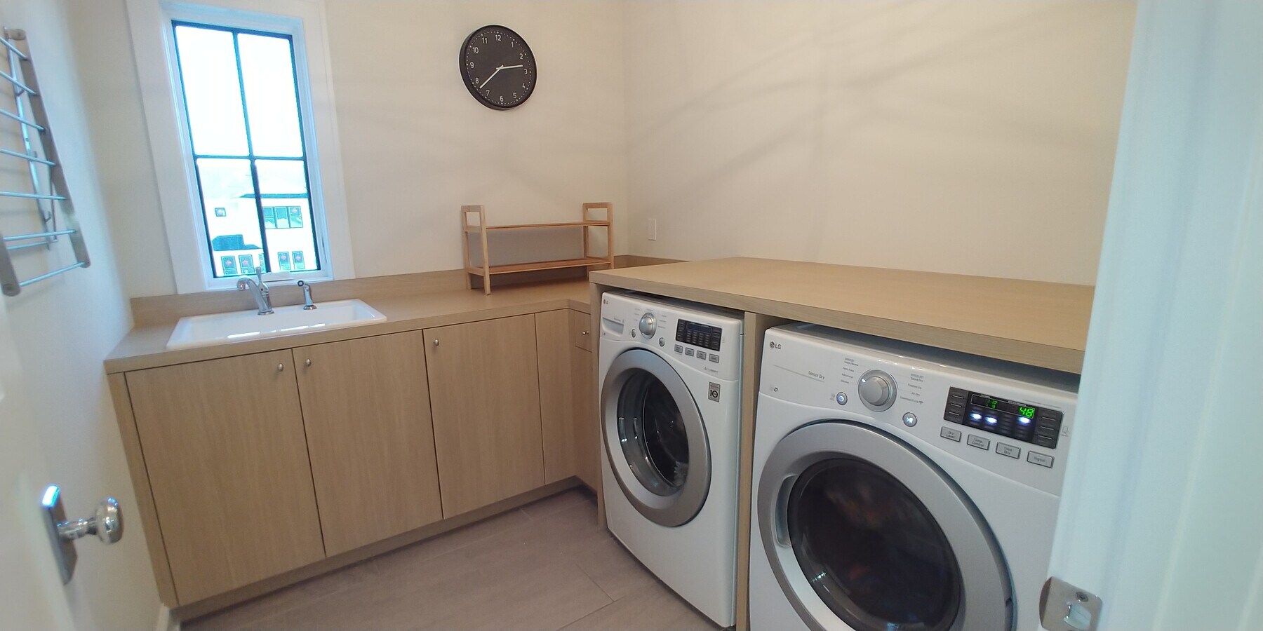 Photo - 6105 Kellogg Ave