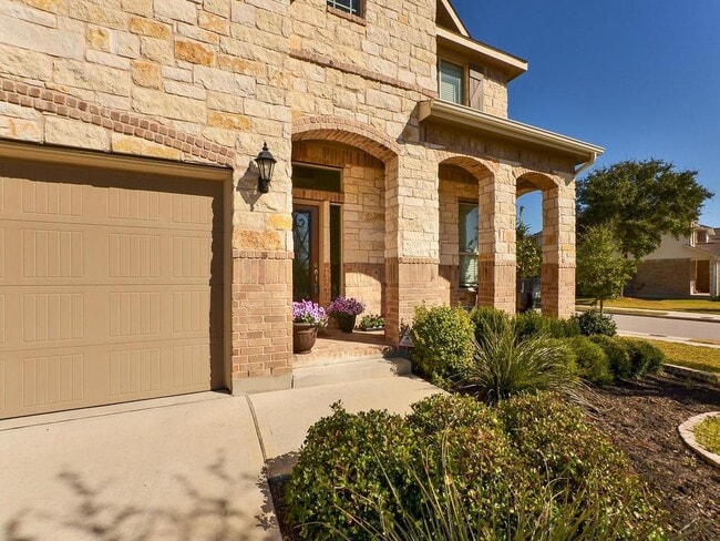 Photo - 701 Rolling Brook Ln