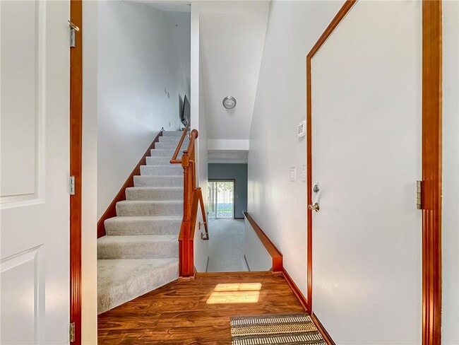 Photo - 1625 Fox Hunt Way