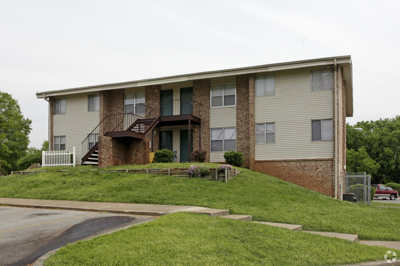 Photo - Rolling Acres Apartments