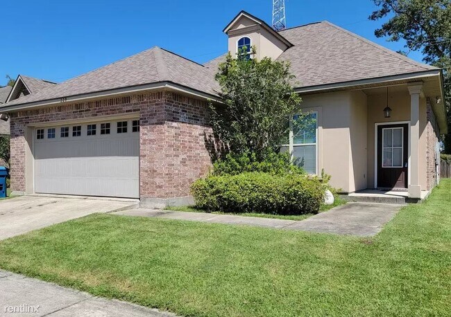 3 br, 3 bath House - 229 Rosemary Pl - 3 br, 3 bath House - 229 Rosemary Pl
