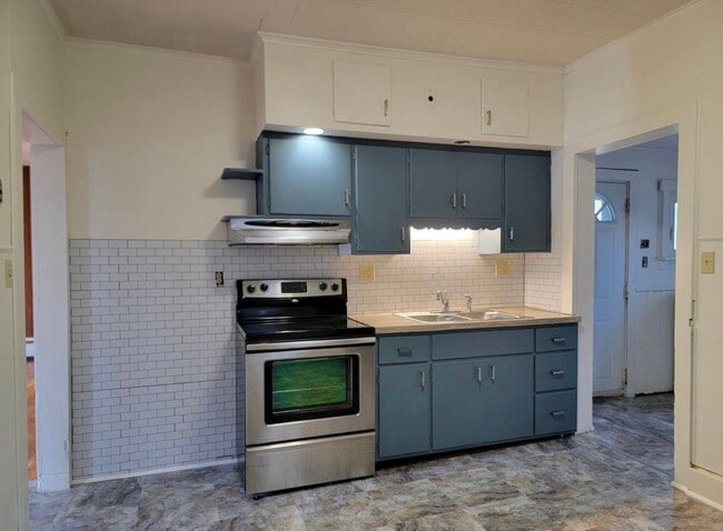 36 Stevens Rd