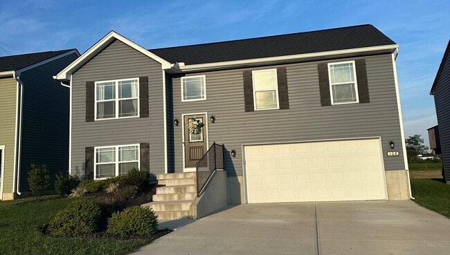 Building Photo - 108 Churchill Dr