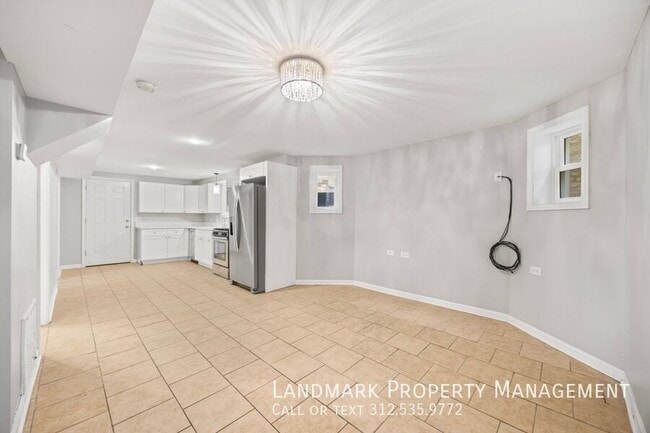 Photo - 4343 W Drummond Pl Unit G