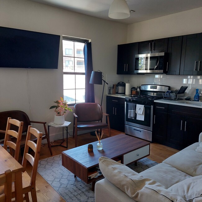 Photo - 118 Kingsland Ave Unit Apt 4
