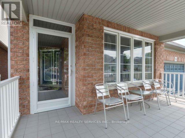 Photo - 106 Pennyroyal Crescent